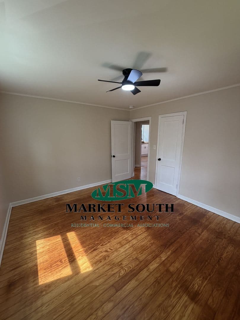 Savannah House: 2318 Florida Avenue