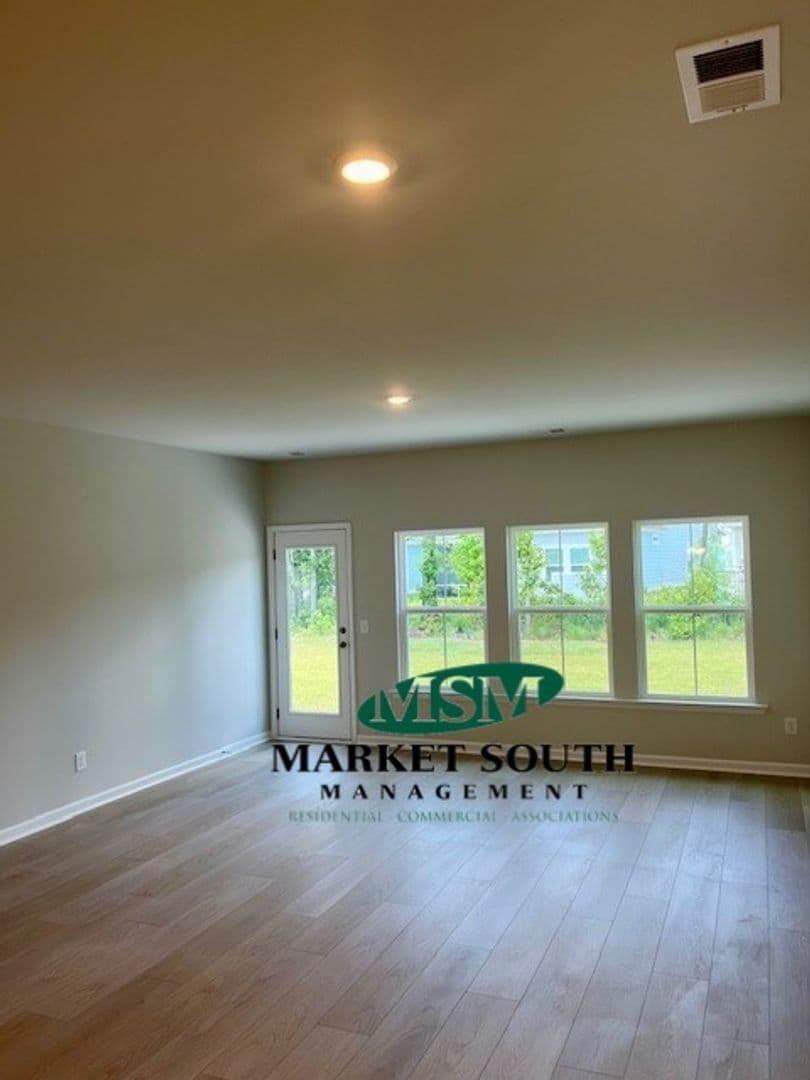 Pooler House: 114 Binscombe Lane