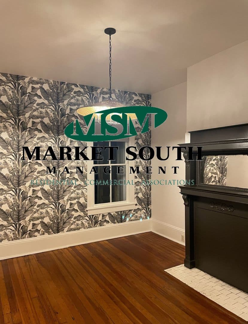 Savannah Apartment: 106 E. Bolton Street