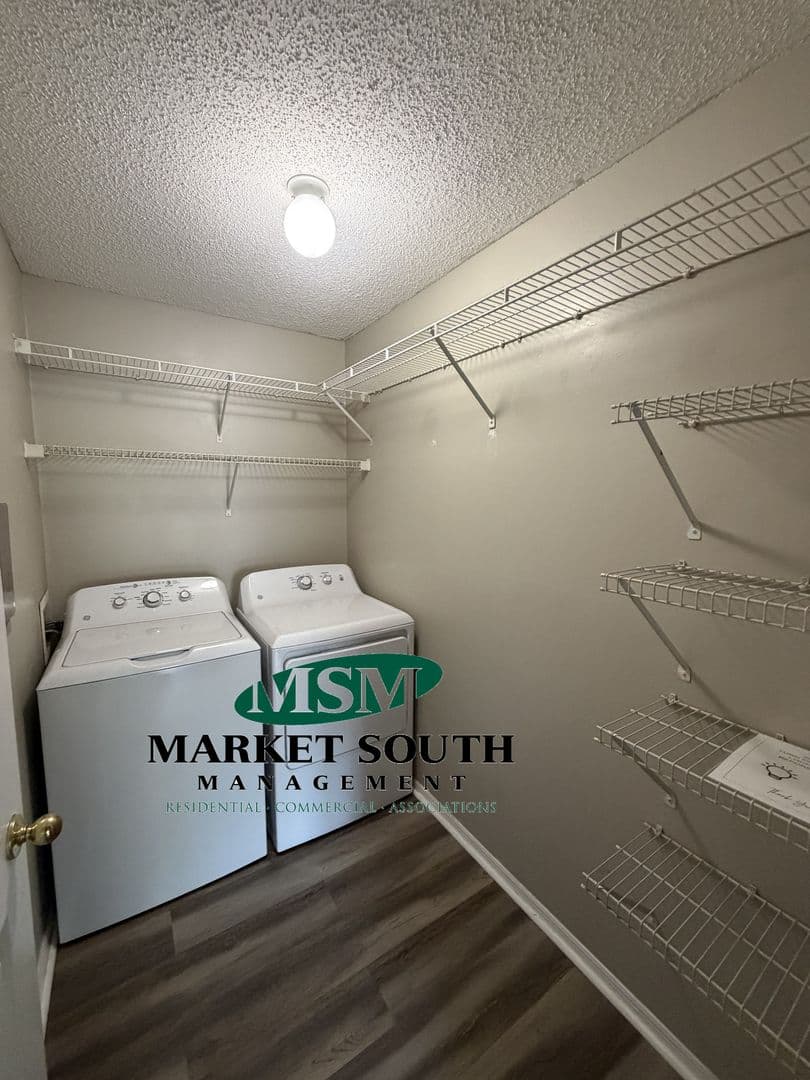 Savannah House: 12300 Apache Avenue