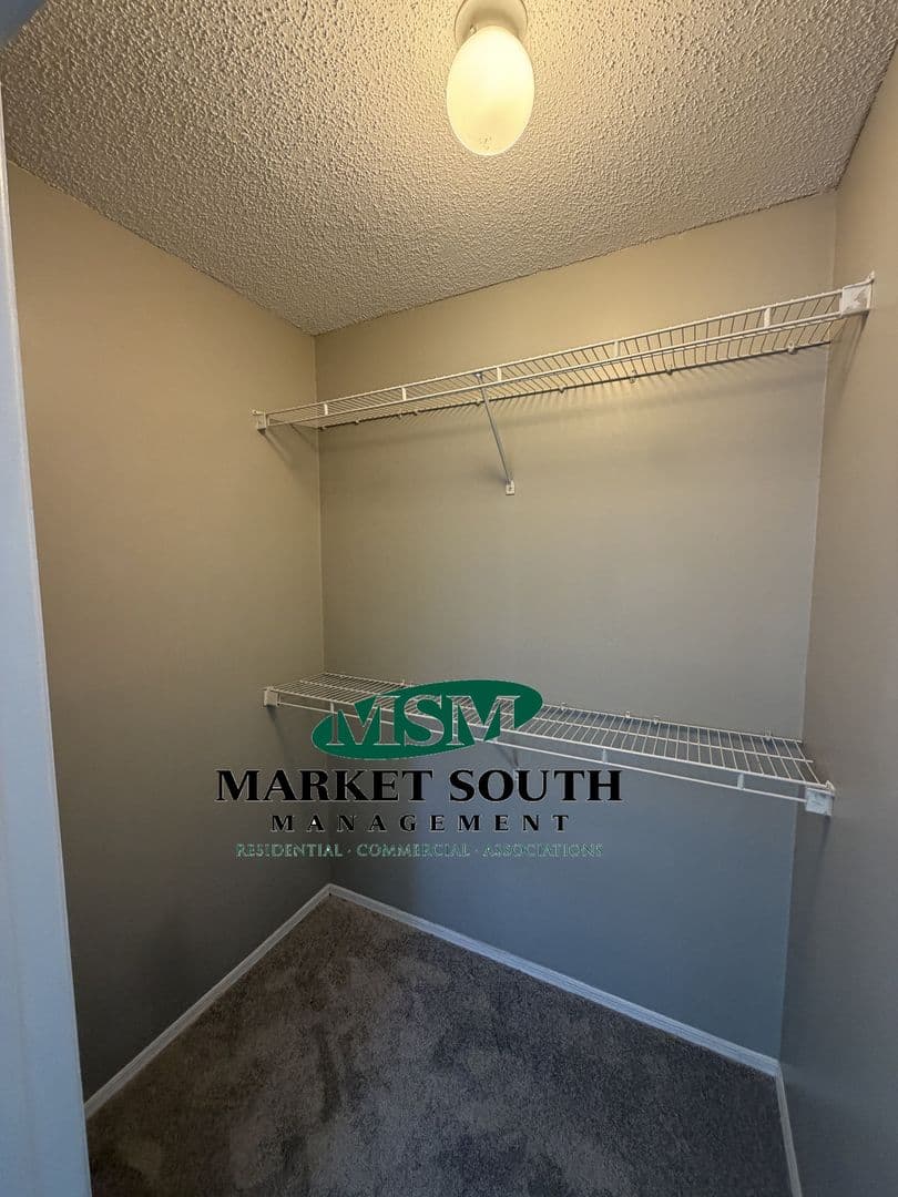 Savannah House: 12300 Apache Avenue