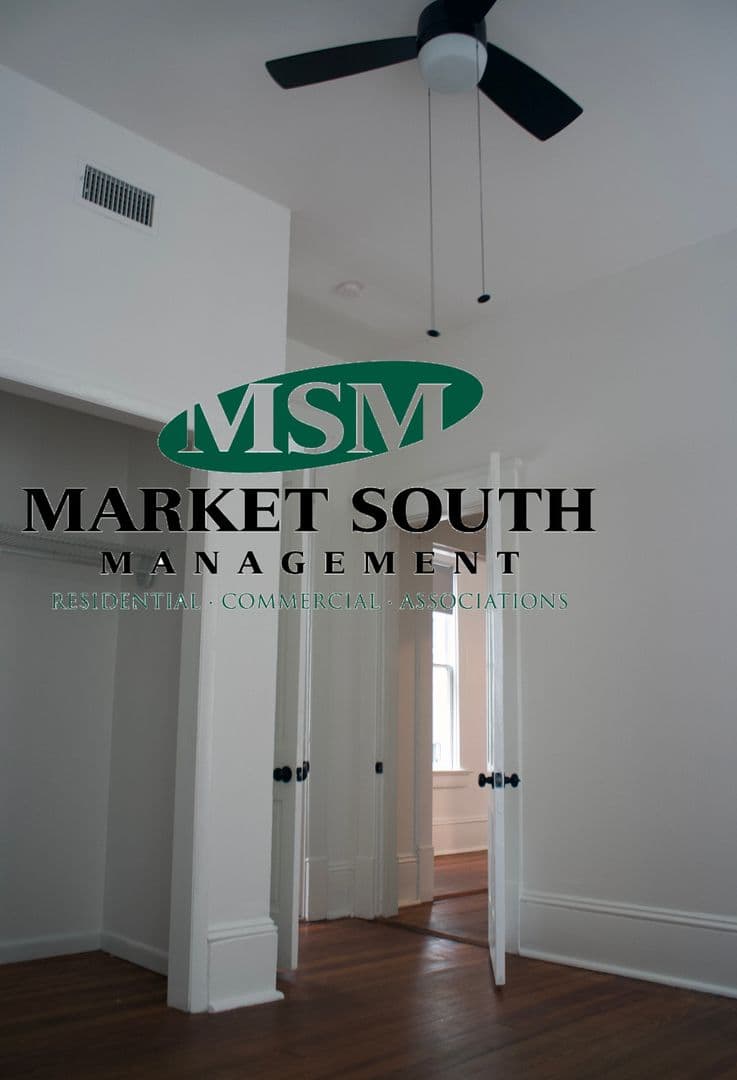 Savannah Apartment: 106 E. Bolton Street
