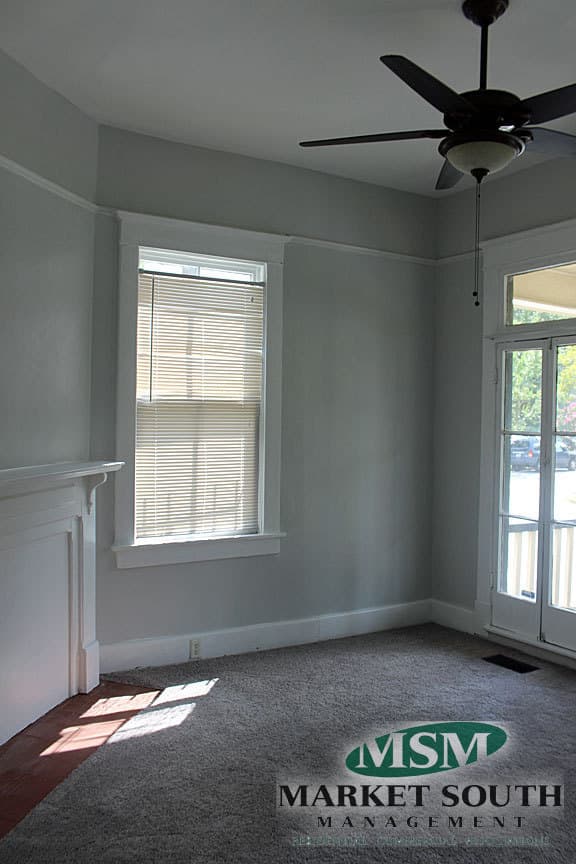 Savannah House: 402 E. 32nd Street