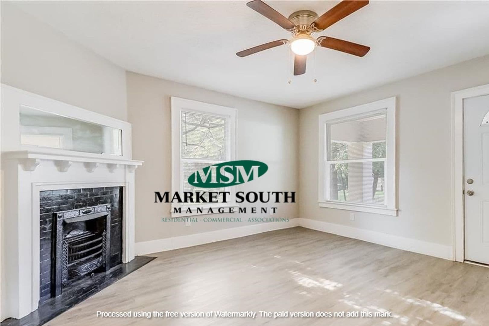 Savannah Apartment: 1423 E 33rd Street