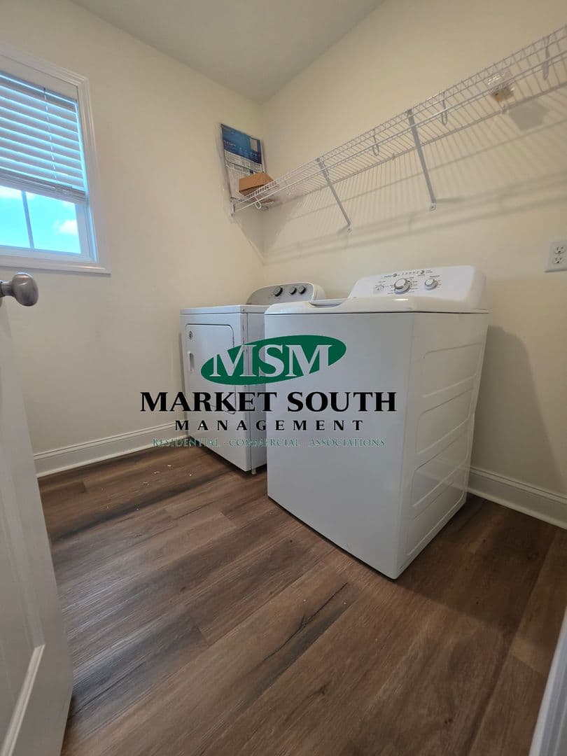 Savannah House: 761 E. Anderson Street