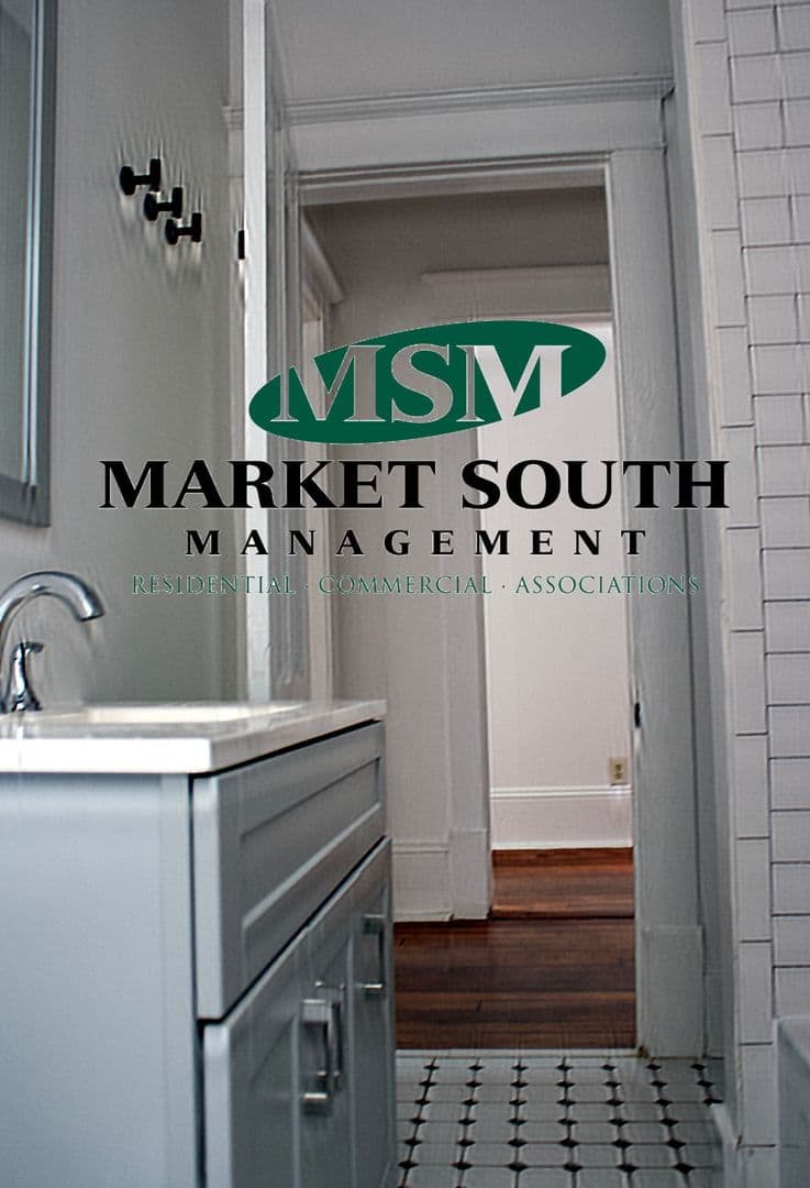 Savannah Apartment: 106 E. Bolton Street
