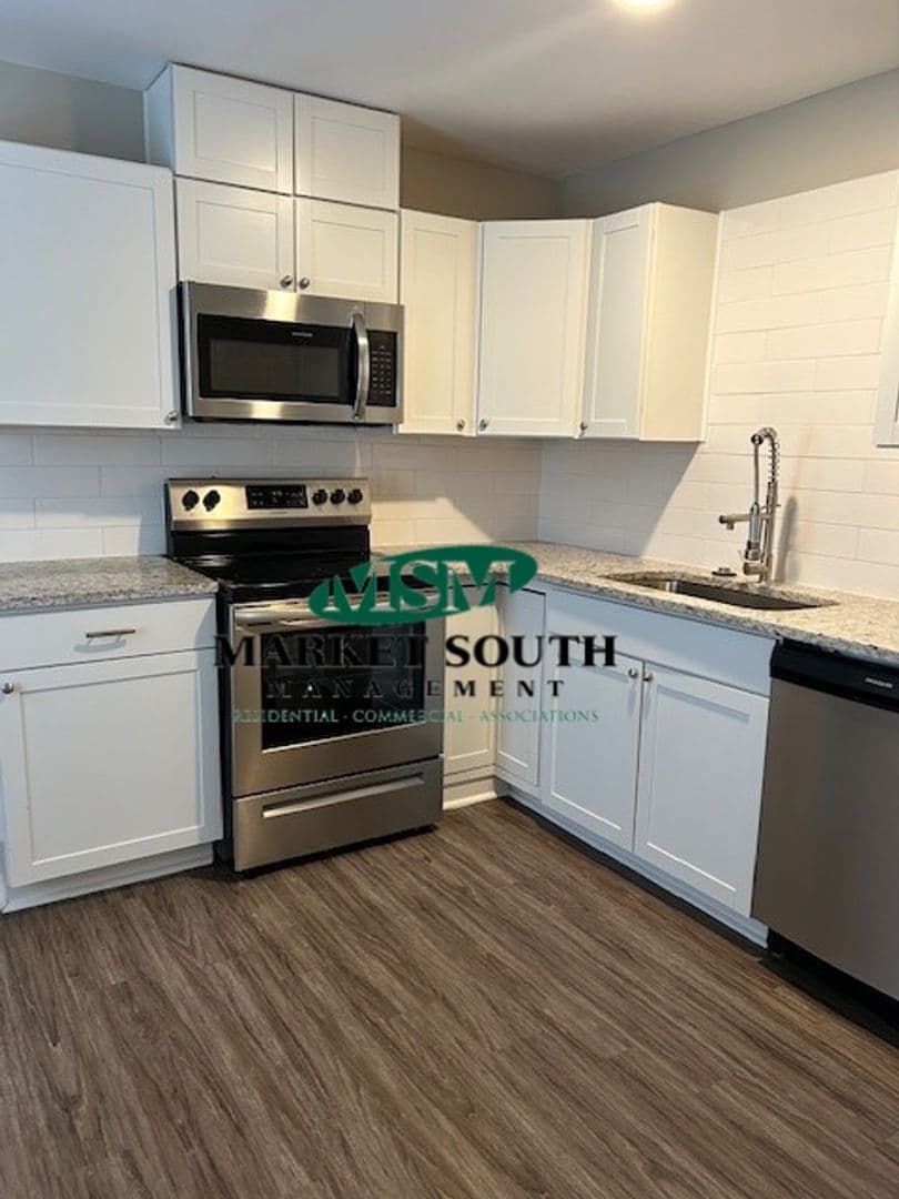 Savannah House: 7 W. 53rd Street