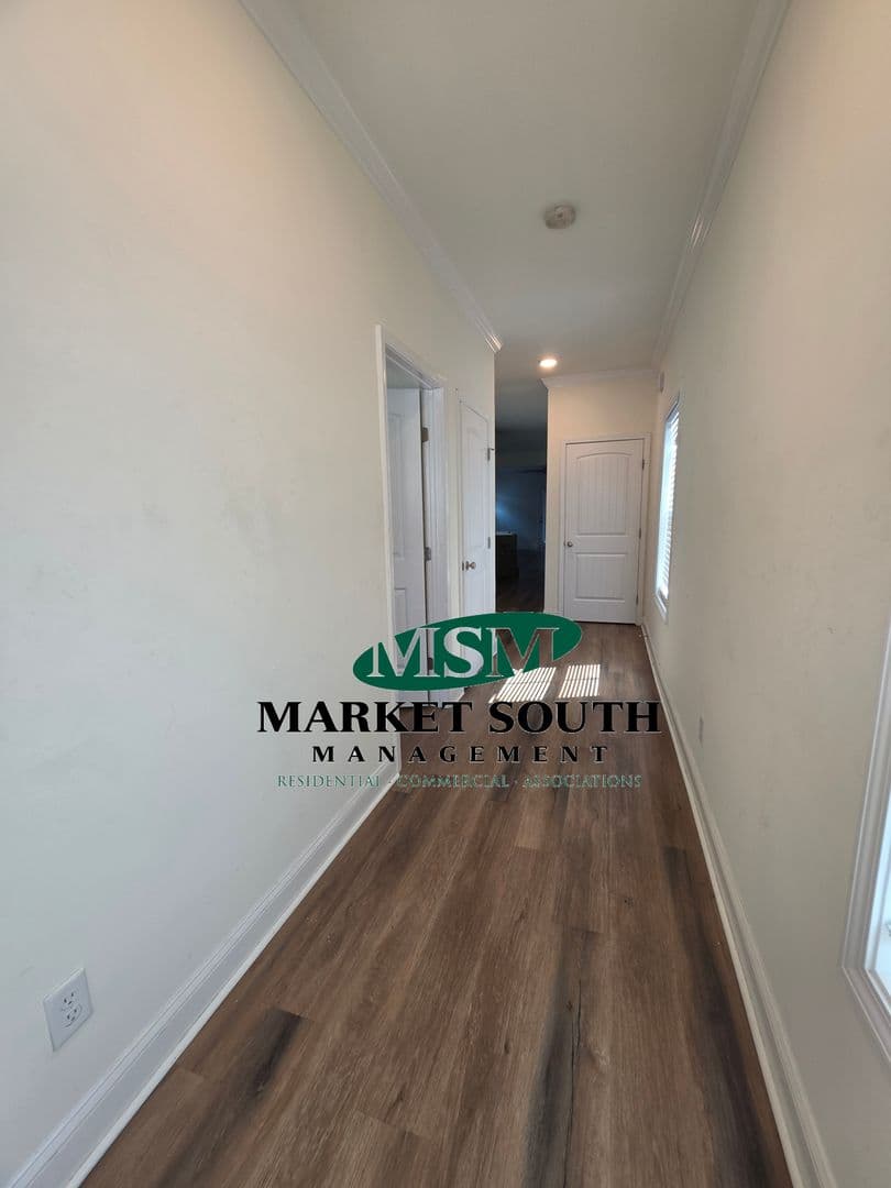Savannah House: 761 E. Anderson Street