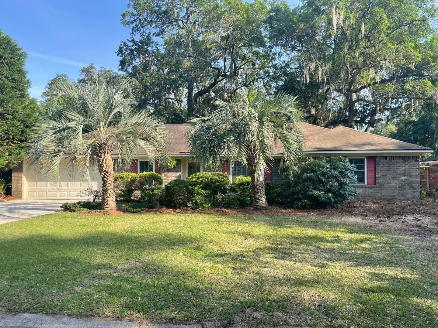 Savannah House: 5 Hanging Moss Road