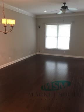 Savannah House: 1705 Lincoln Street