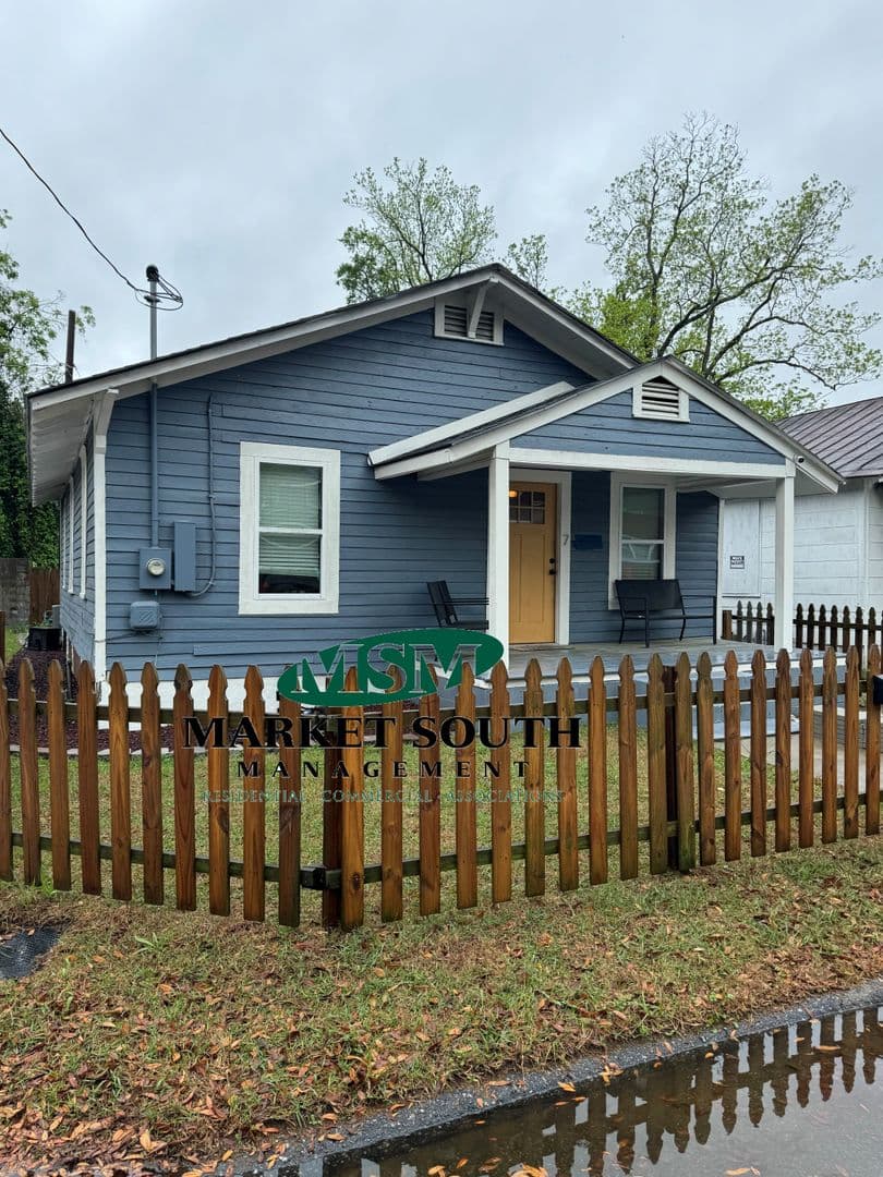 Savannah House: 7 W. 53rd Street