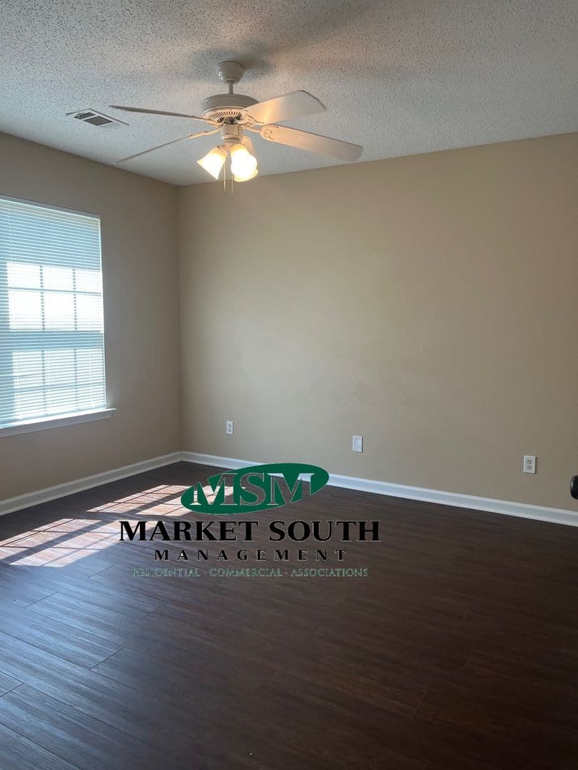 Port Wentworth Condo: 44 Bearing Circle Unit D