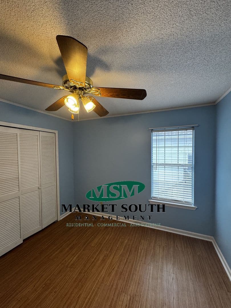 Savannah House: 212 Sugar Mill Drive