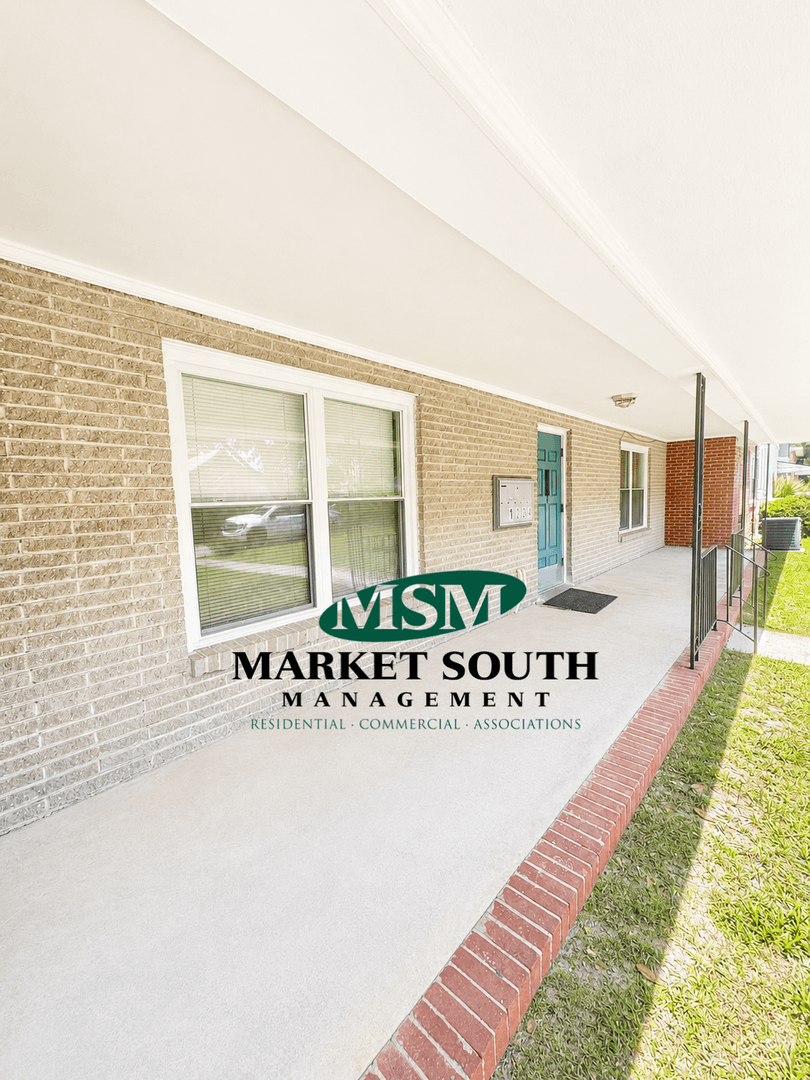 Savannah Apartment: 4 West 53rd Street