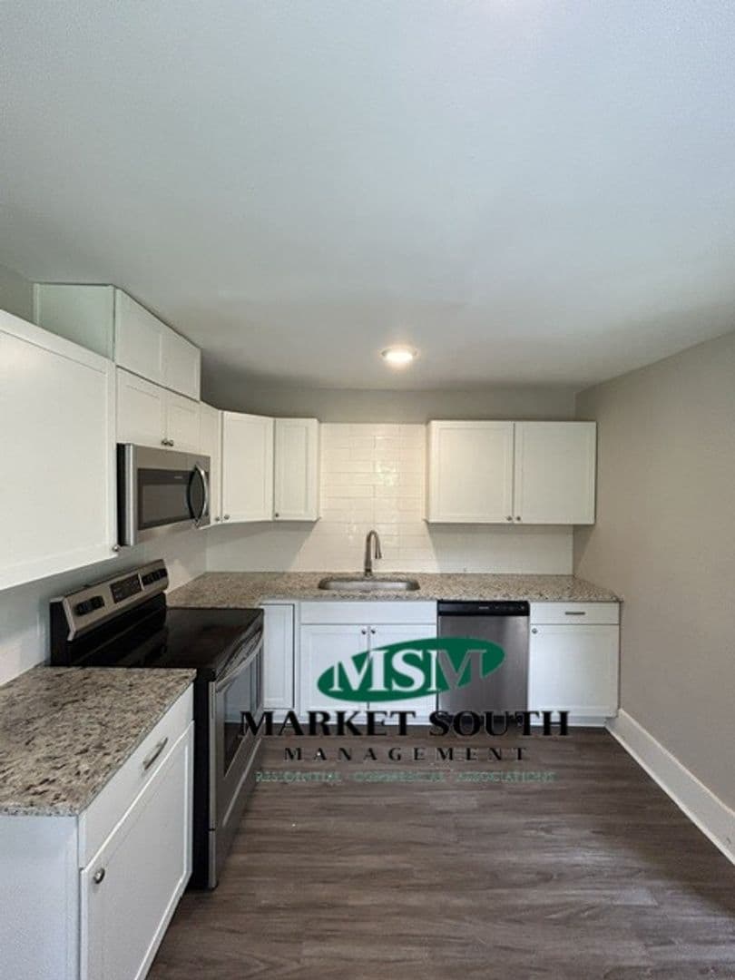 Savannah House: 7 W. 53rd Street