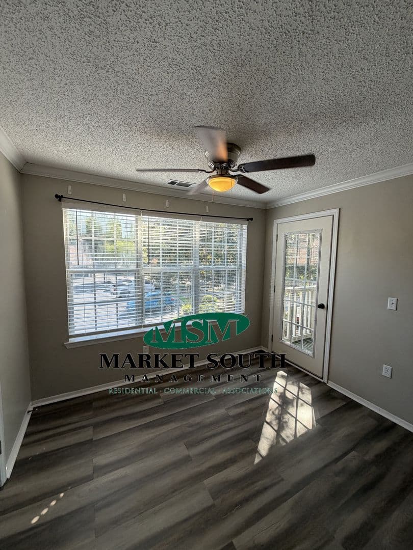 Savannah House: 12300 Apache Avenue