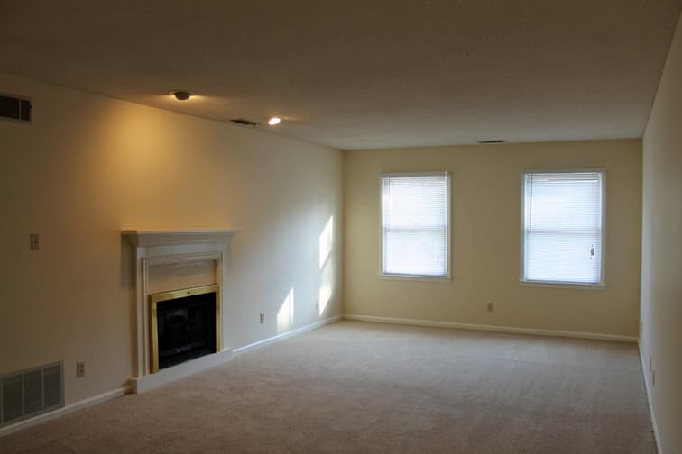 Savannah House: 6501 Habersham Street