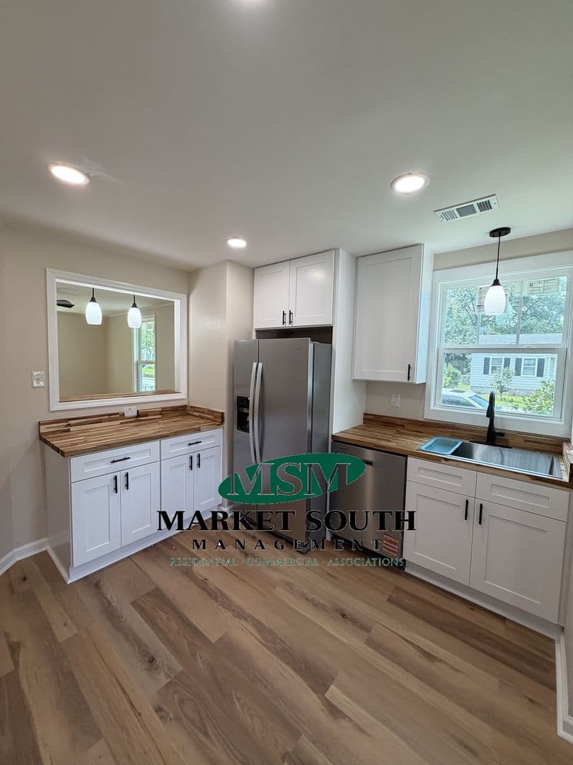 Savannah House: 2318 Florida Avenue