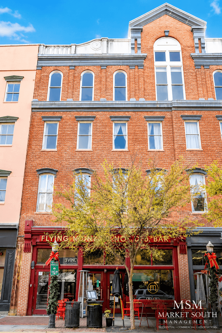 Savannah House: 5 W. Broughton Street Unit 401