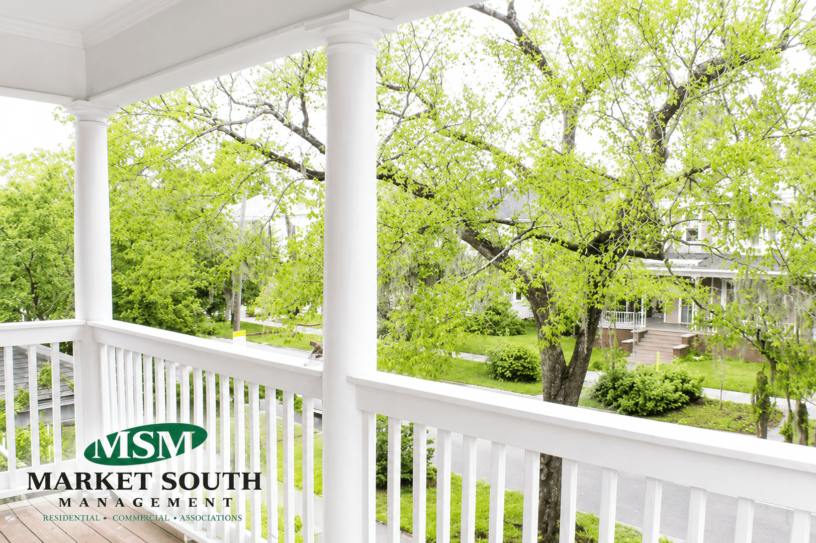 Savannah House: 727 E. Henry Street