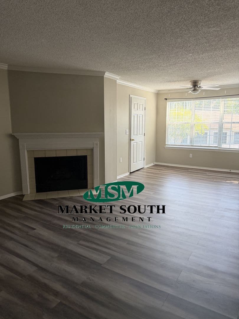 Savannah House: 12300 Apache Avenue