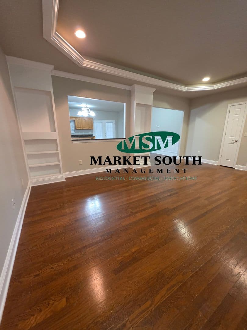 Pooler House: 116 Live Oak Street