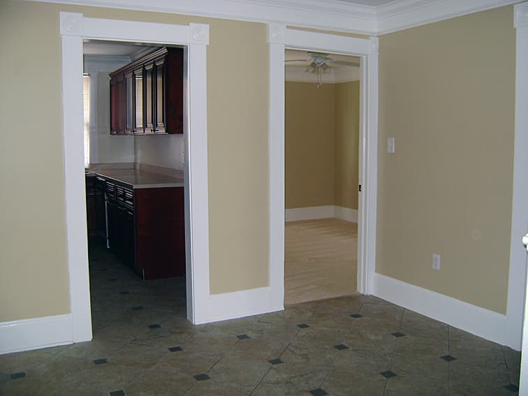 Savannah House: 542 B E. Gaston Street
