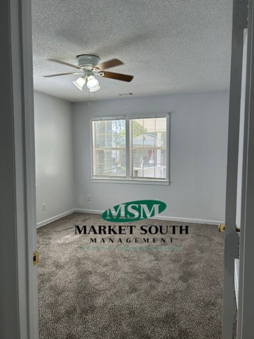 Savannah House: 3508 Haslam Avenue