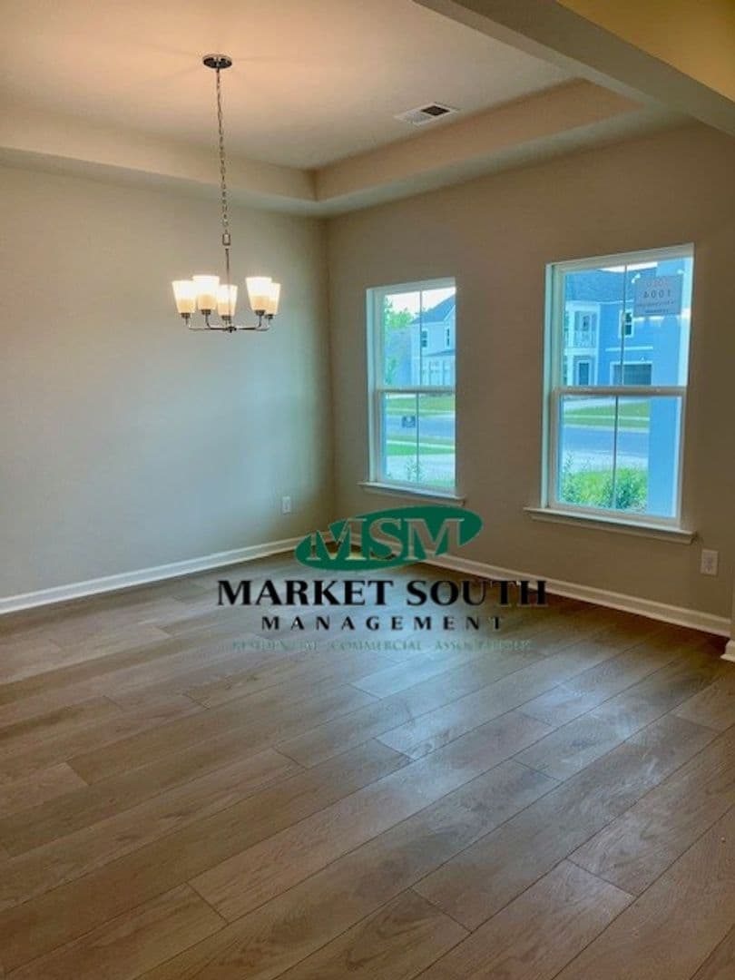 Pooler House: 114 Binscombe Lane