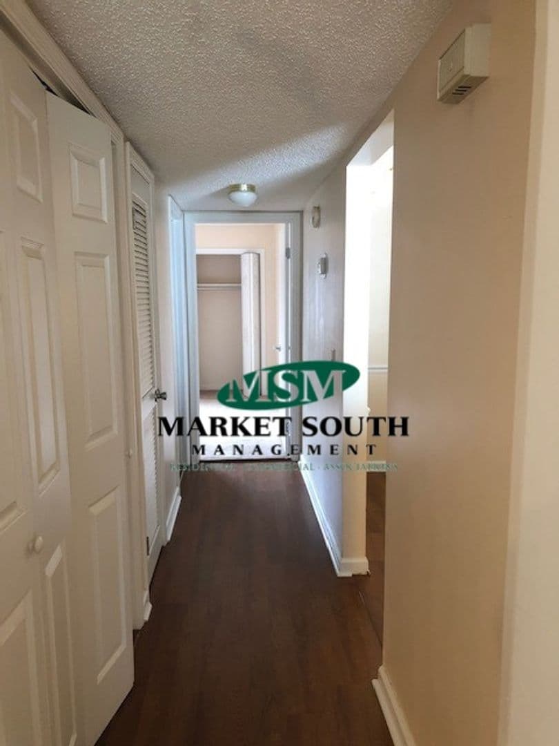 Savannah House: 100 Oyster Shell Road Unit A6