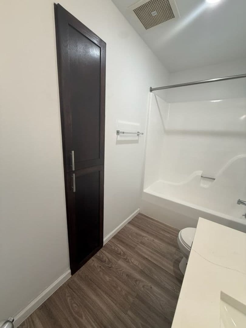 Omaha Apartment: 1115 Harney Street