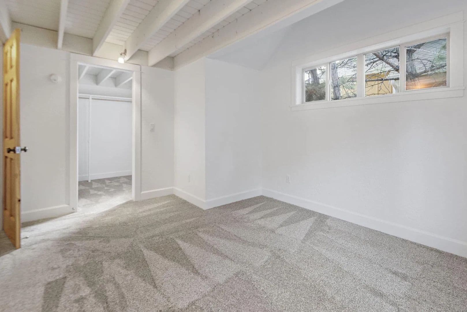 Bend House: 1940 NE Monterey Pines