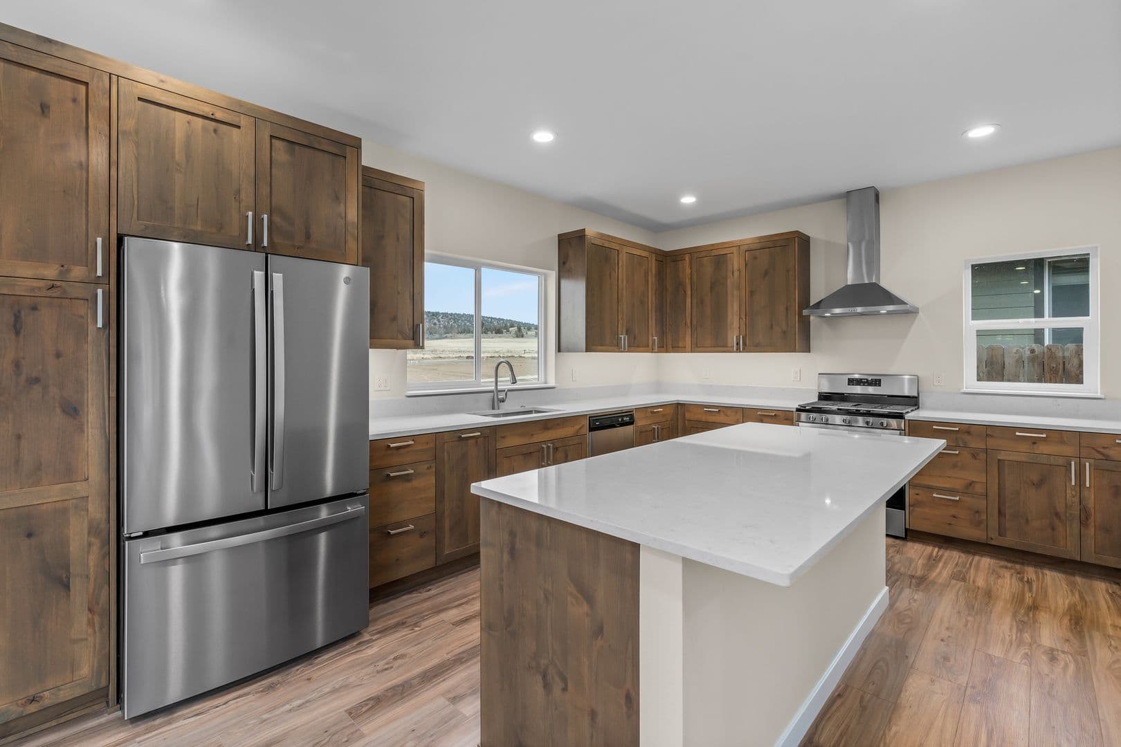 Prineville Condo: 899 NE Discovery Loop