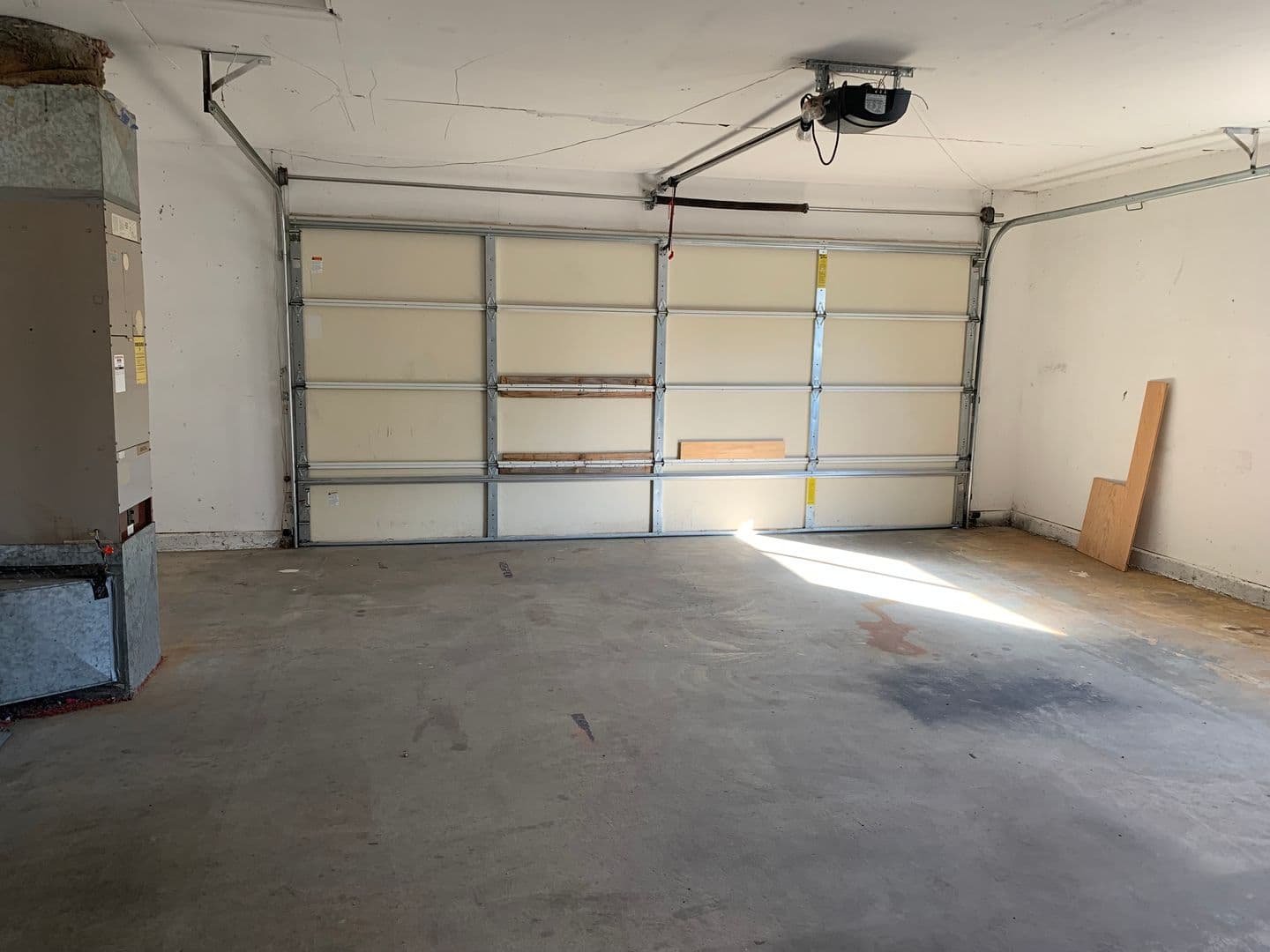 Redmond Apartment: 2155 NW 12th St.