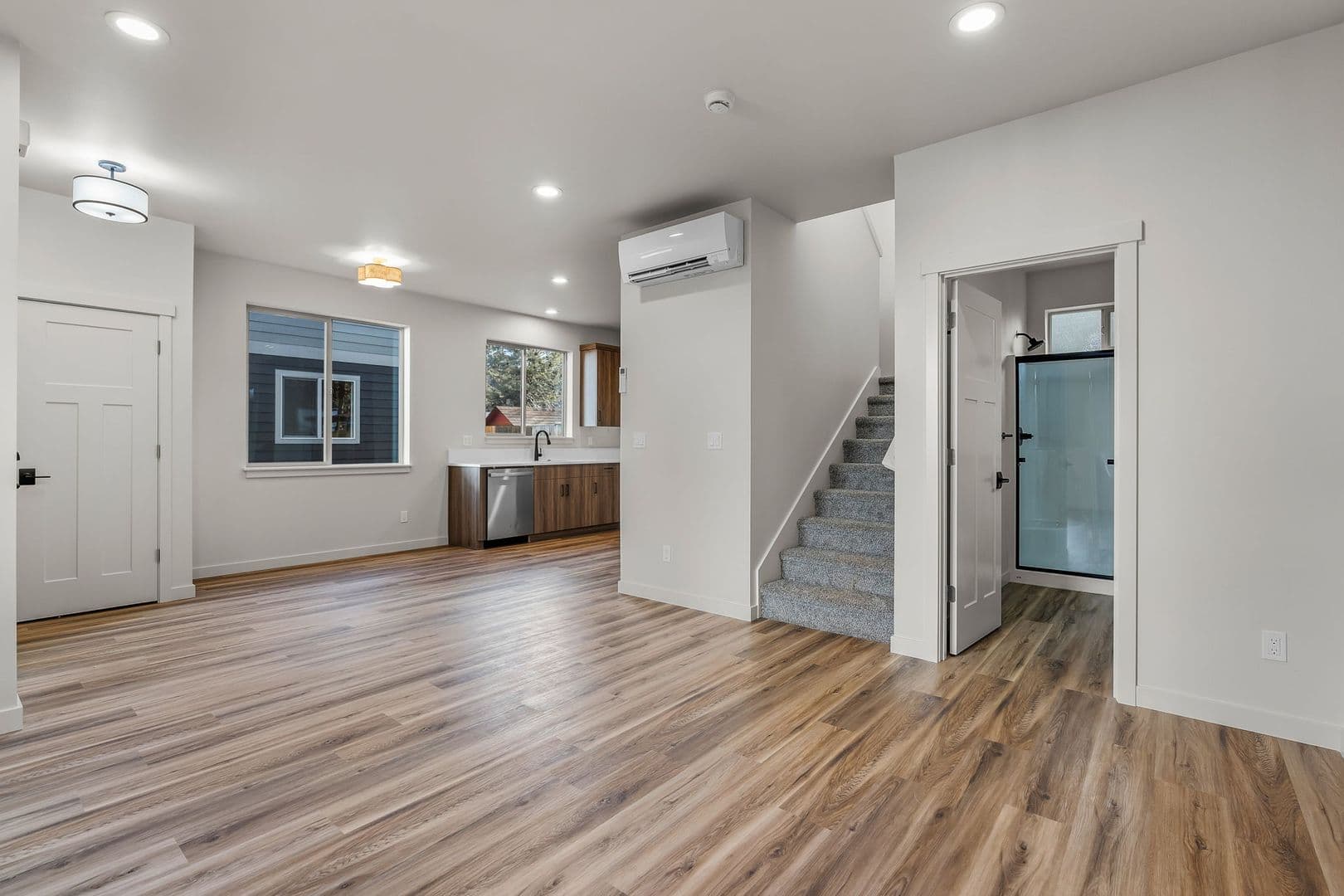 Bend Townhome: 817 SE 5th St