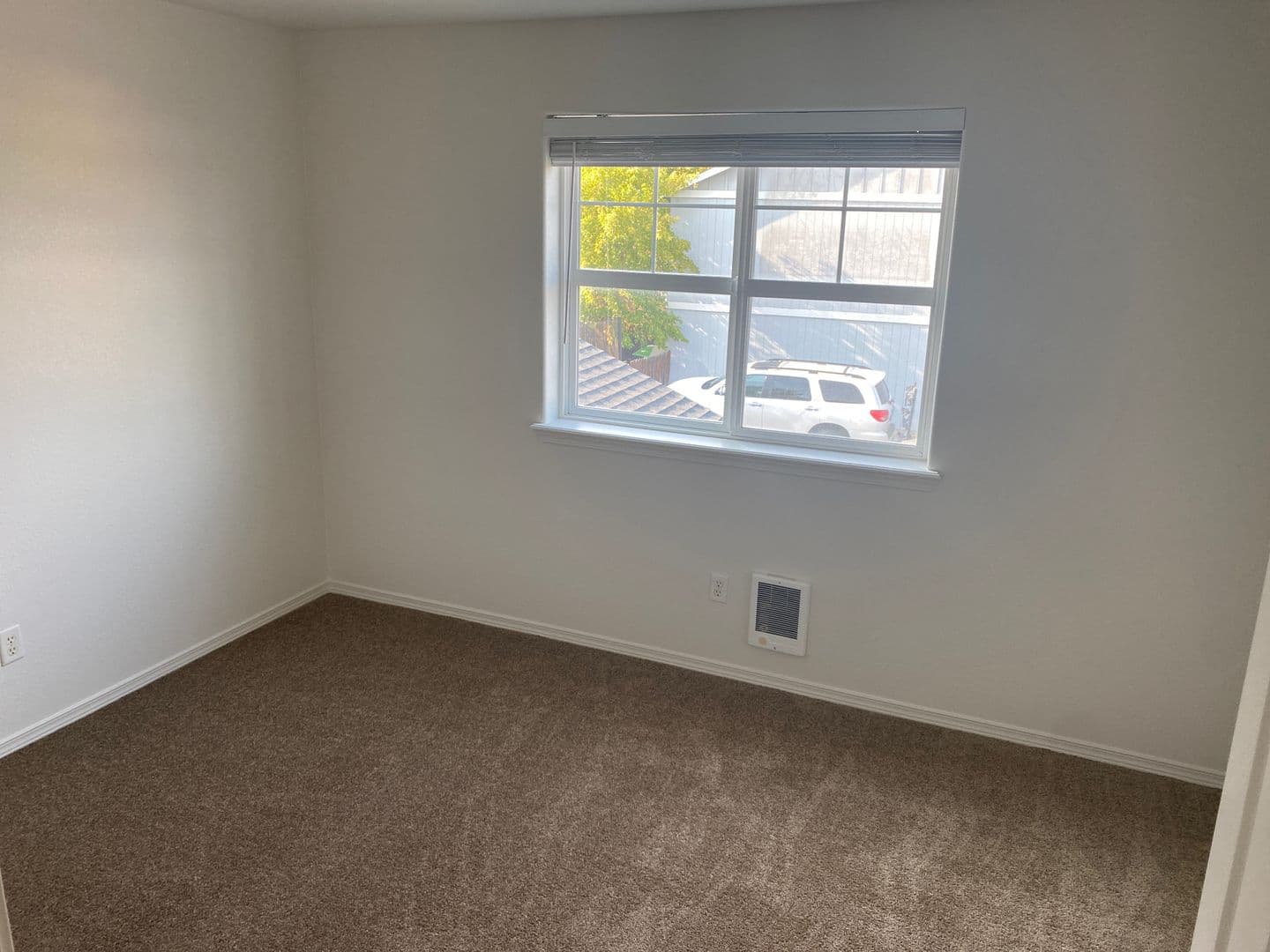 Redmond Apartment: 2566 SW Yew Avenue