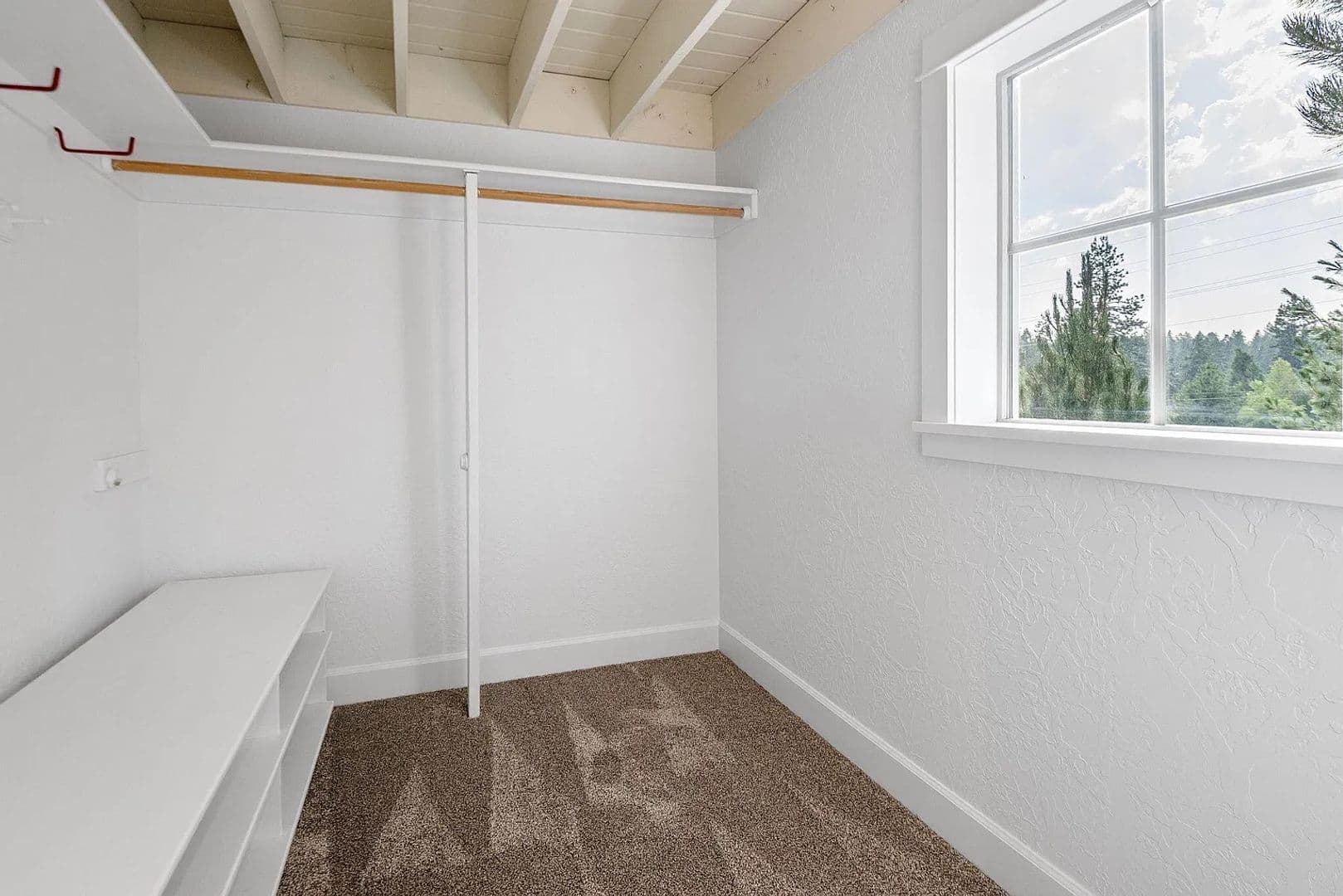 Bend House: 1940 NE Monterey Pines