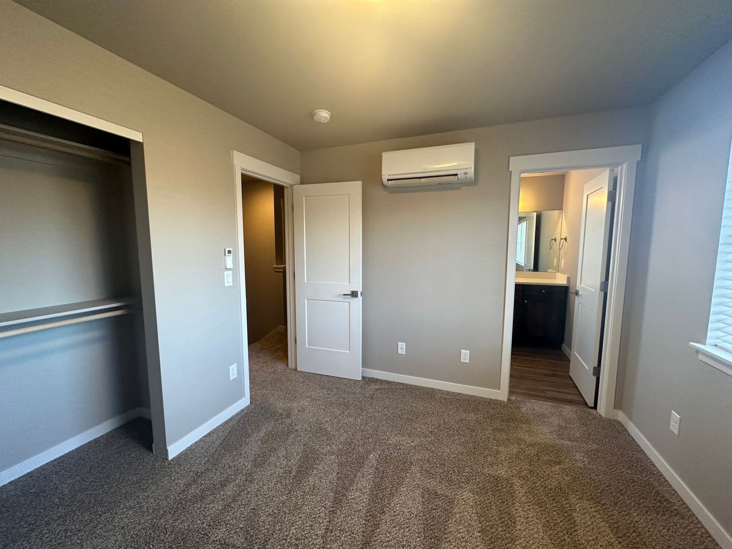 Bend Townhome: 61540 Lucia St