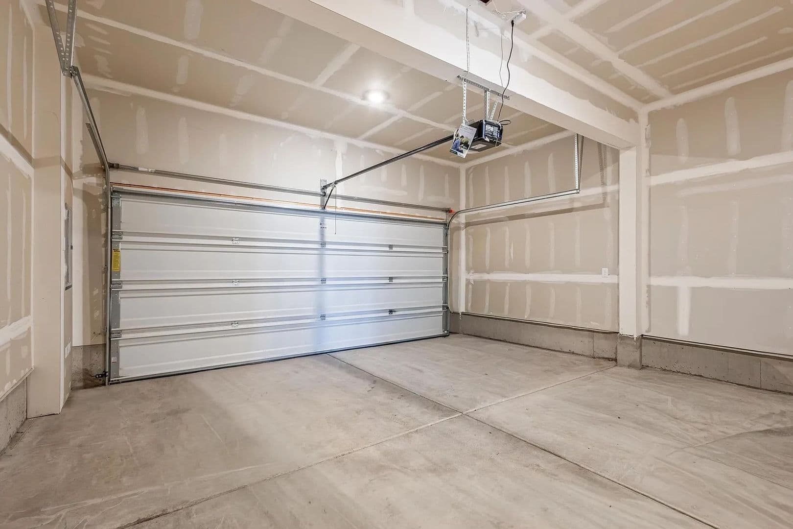 Redmond Townhome: 1226 NW Upas Pl