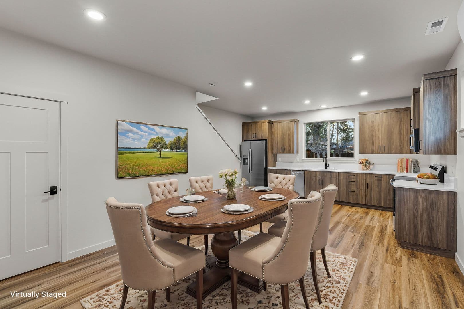 Bend Townhome: 817 SE 5th St