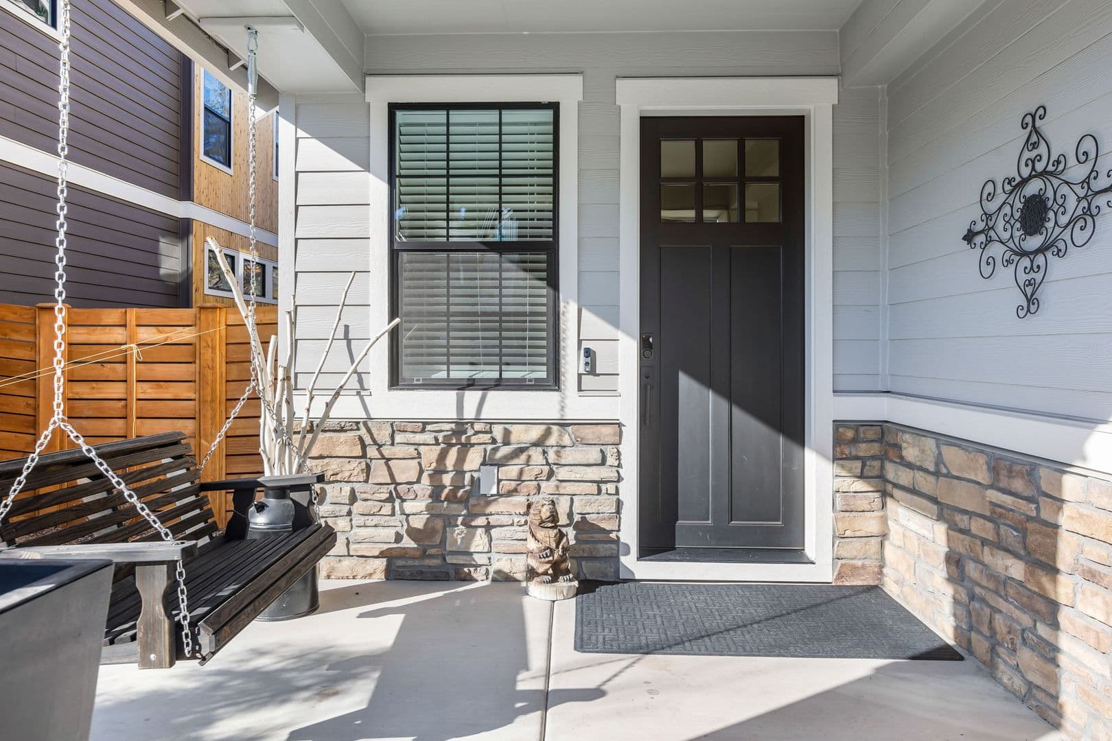 Bend House: 19318 SW Marshmallow Pl.