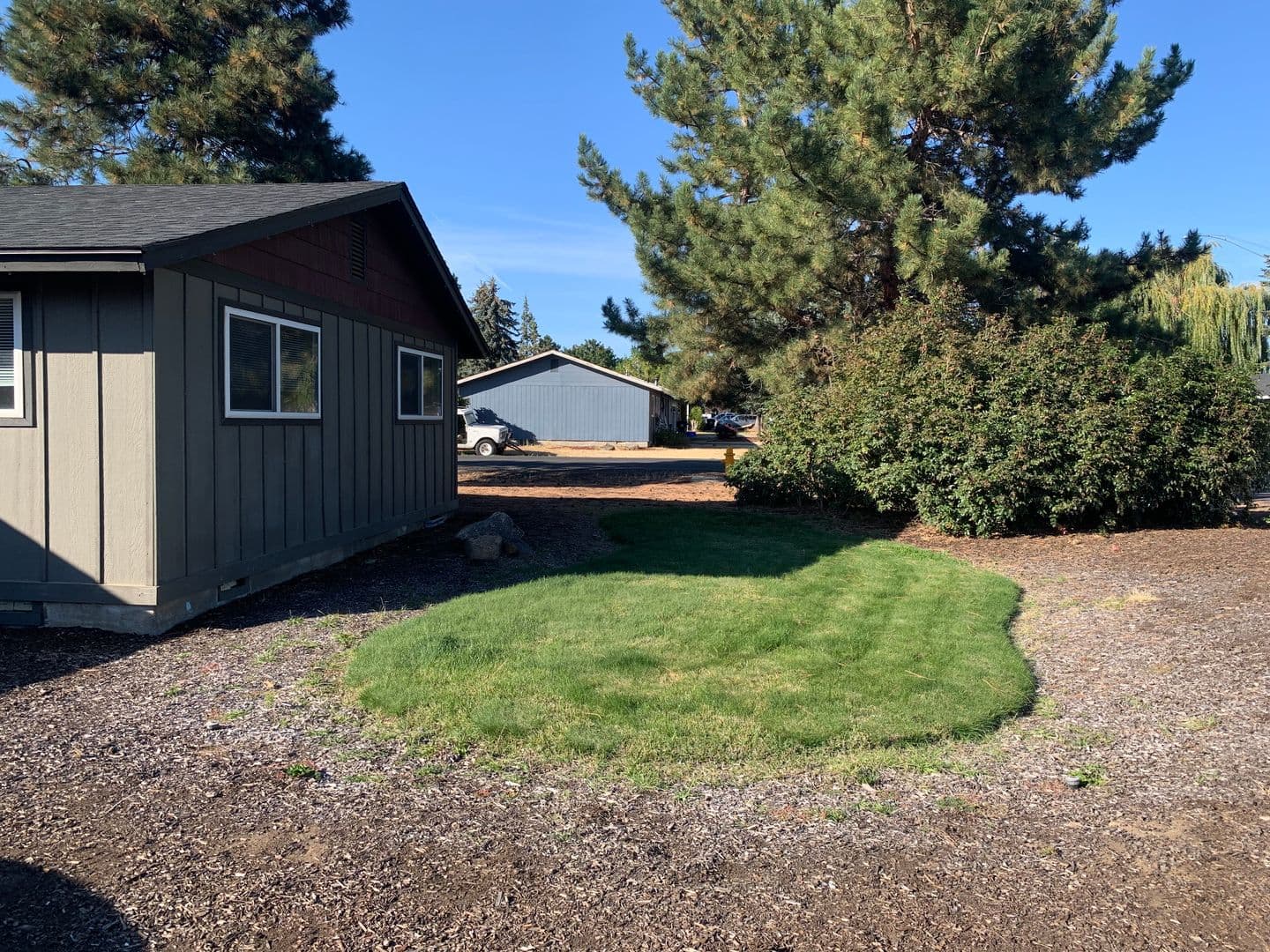 Redmond Apartment: 2155 NW 12th St.