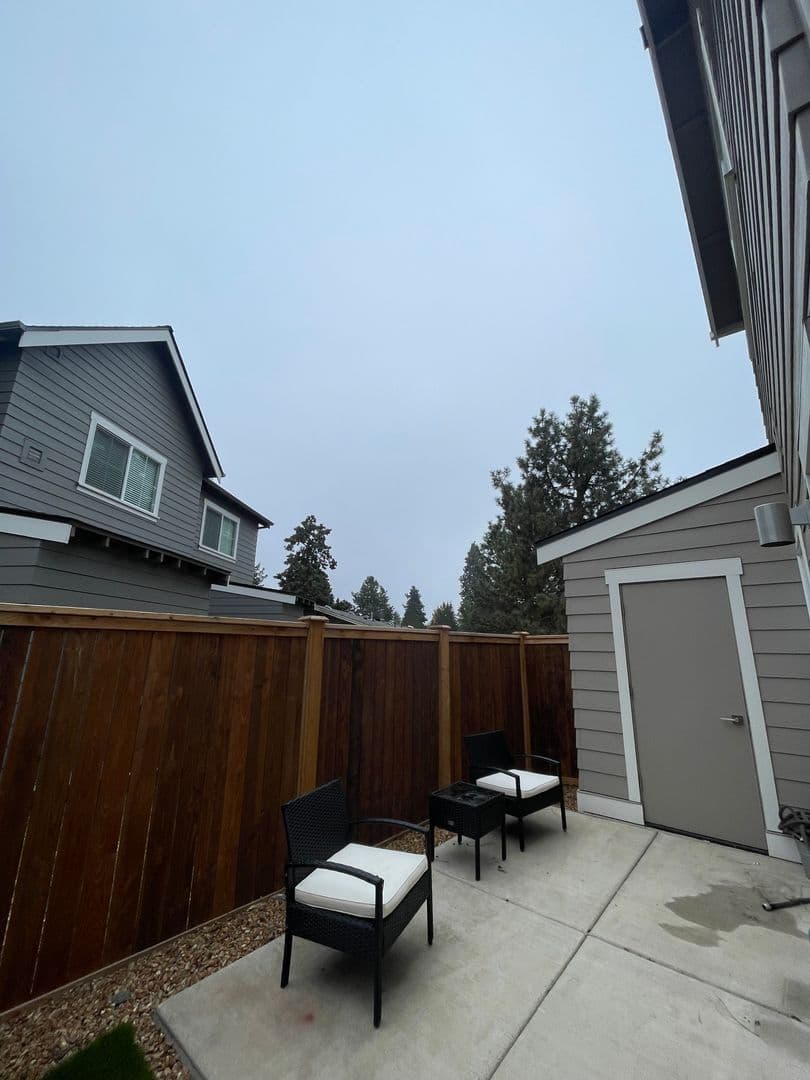 Bend Townhome: 61540 Lucia St
