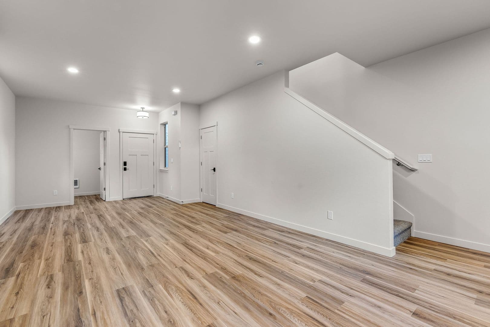 Bend Townhome: 817 SE 5th St