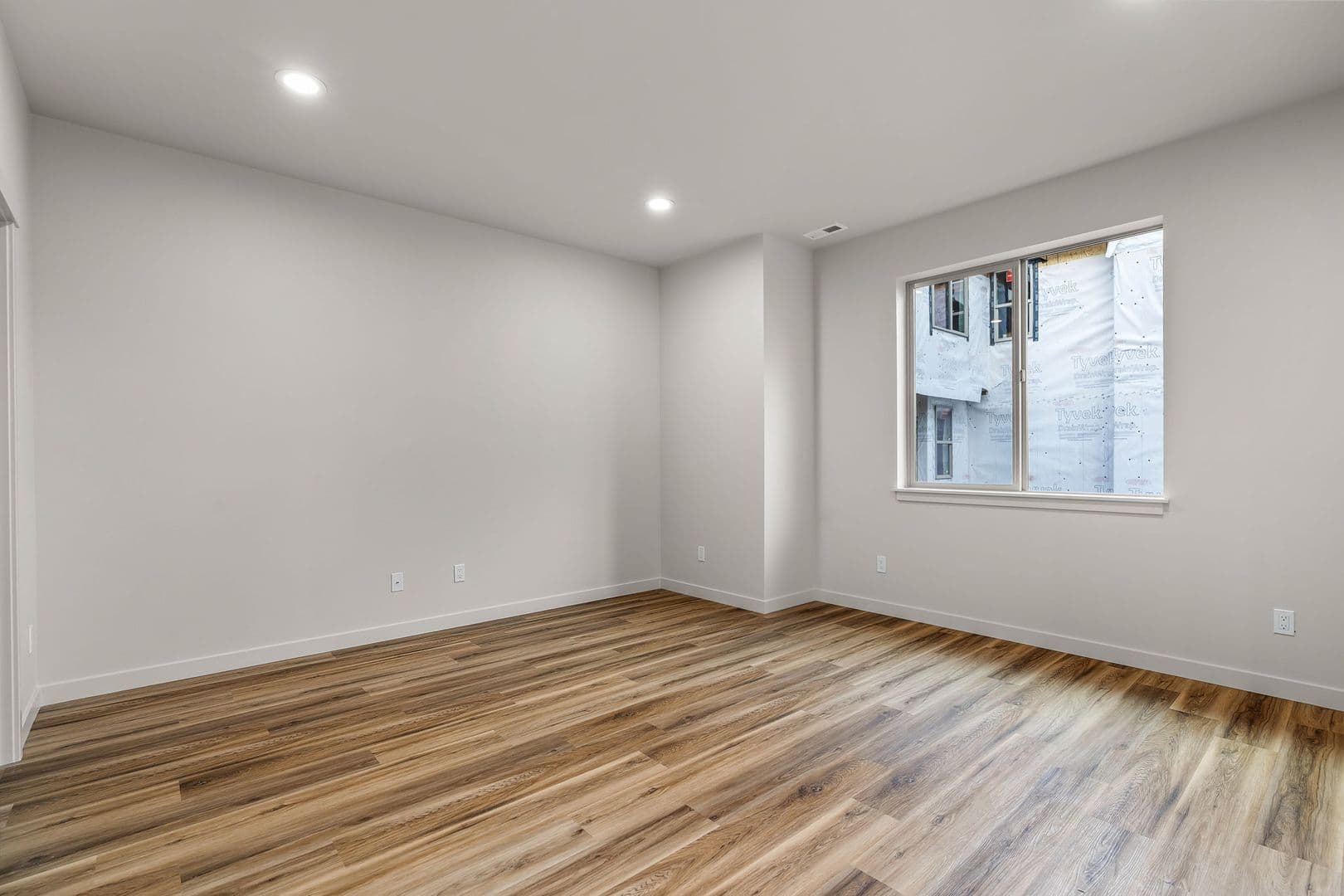 Bend Townhome: 817 SE 5th St