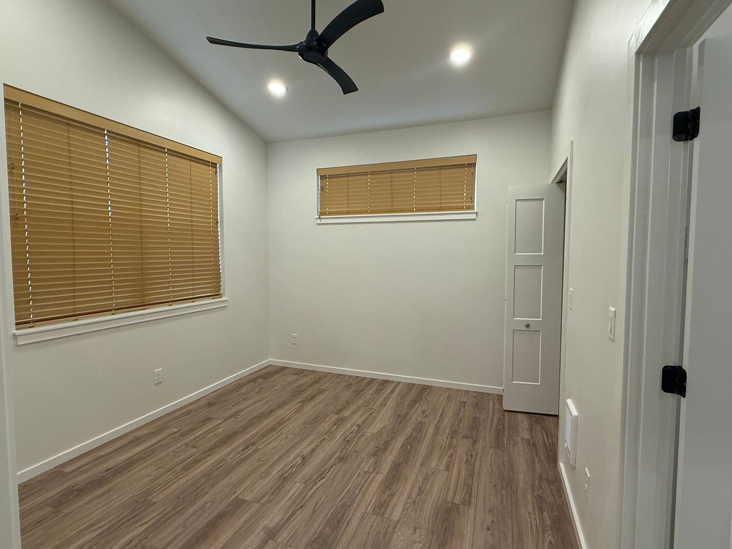 Bend Condo: 61615 Alstrup Rd #1 & #2, 61619 Alstrup Rd #3 & #4, 61623 Alstrup Rd #5 & #6, 61627 Alstrup Rd #7