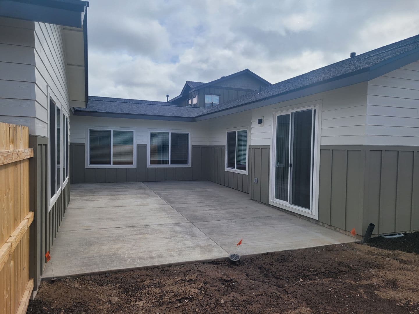 Prineville Condo: 899 NE Discovery Loop