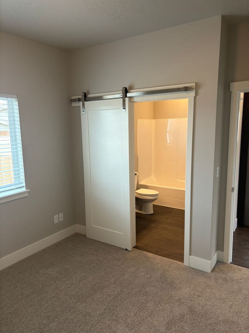 Redmond Townhome: 3554 SW 48th