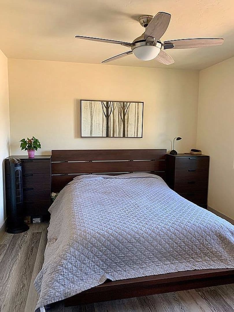 Bend Apartment: 5 SW Taft Ave