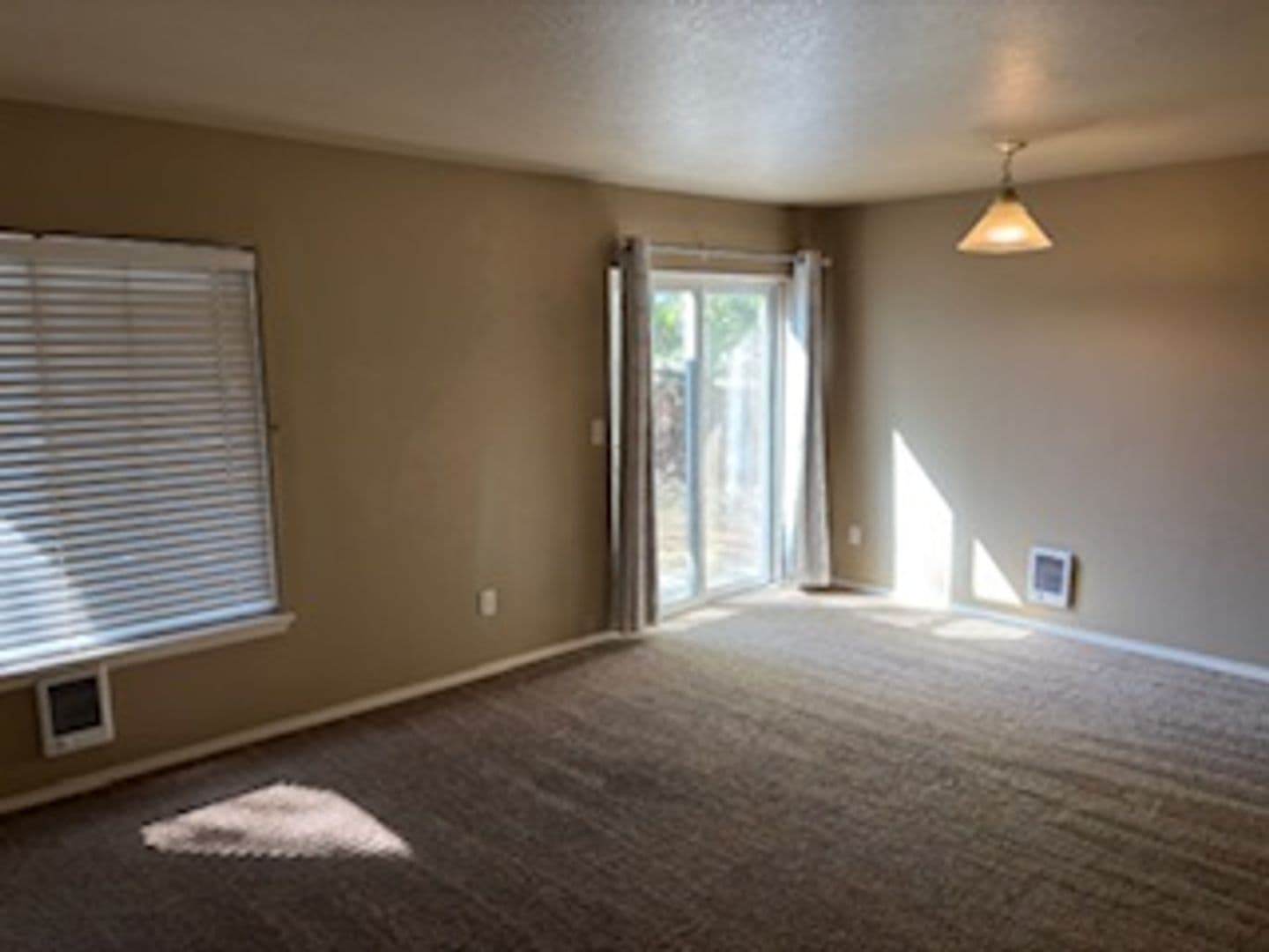 Redmond Apartment: 2566 SW Yew Avenue